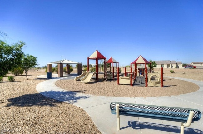 24449 W Sheraton Ln in Buckeye, AZ - Foto de edificio - Building Photo