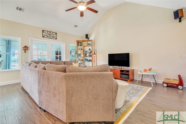 property at 95 Sailmaker Ln