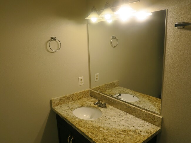 property at 1606 Quail Run