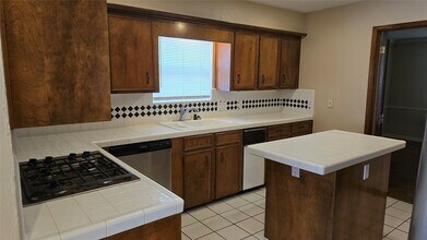 6207 Jadecrest Dr in Spring, TX - Building Photo - Building Photo