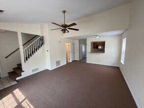 1326 N Frideriki Dr in Columbia, MO - Building Photo - Building Photo