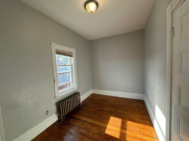 33 Orange St in Chelsea, MA - Building Photo - Building Photo