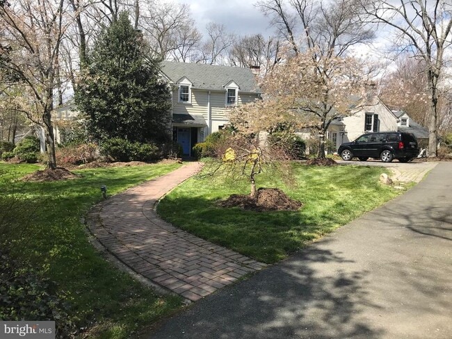 property at 1105 Vassar Rd