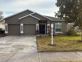 5610 Forest Ridge Dr in Winter Haven, FL - Building Photo