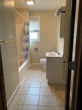 191 Lamson St, Unit 3rd floor in West Haven, CT - Foto de edificio - Building Photo