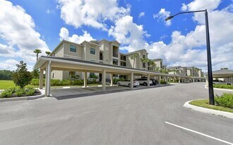 17520 Gawthrop Dr in Bradenton, FL - Building Photo