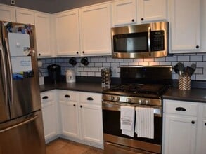 7285 S Canterbury Tale Dr in Tucson, AZ - Building Photo - Building Photo