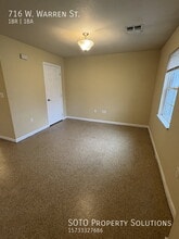 716 Warren St in Charleston, MO - Building Photo - Building Photo