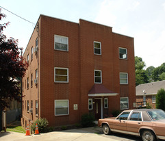 911 Bridge Rd Apartments