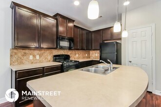 2046 Lost Pine Ct in Conroe, TX - Building Photo - Building Photo