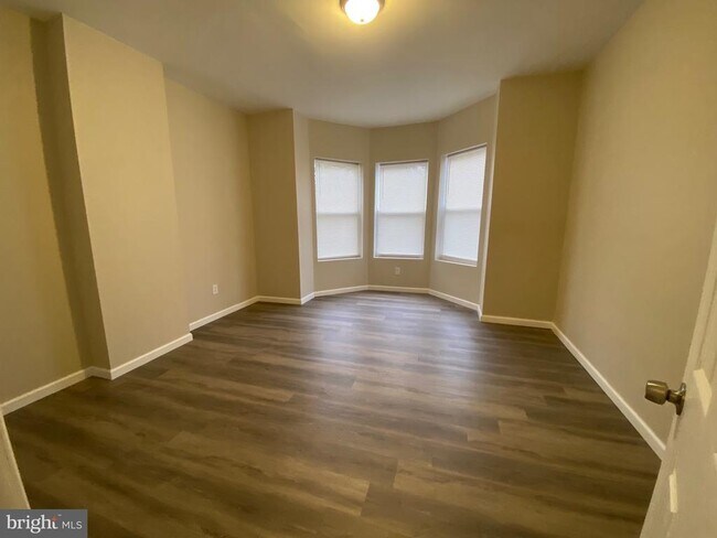 1833 S 6th St in Camden, NJ - Building Photo - Building Photo