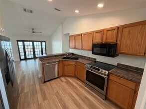 990 Campello St in Altamonte Springs, FL - Building Photo - Building Photo