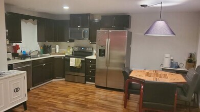 14603 SE 7th Way in Vancouver, WA - Building Photo - Building Photo