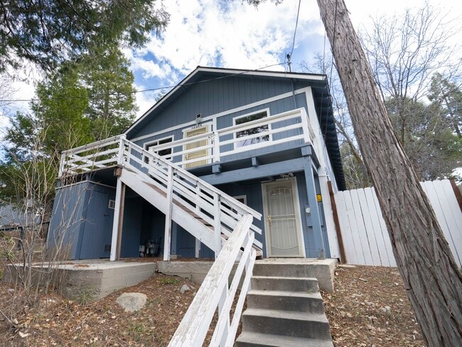 property at 26425 Lake Forest Dr