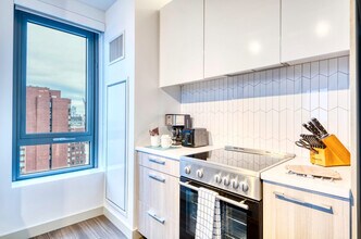 88 Ames St in Cambridge, MA - Building Photo - Building Photo