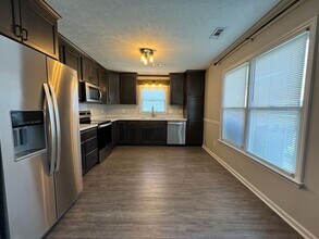 2582 Gotts Ln in Fayetteville, NC - Building Photo - Building Photo