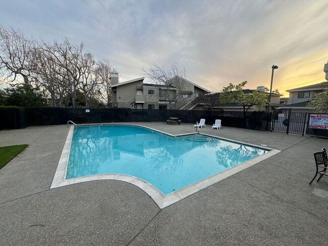 222 Bonita Ln in Foster City, CA - Building Photo - Building Photo