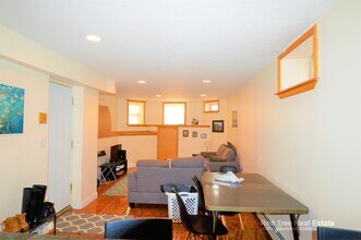 73 Thatcher St in Brookline, MA - Building Photo - Building Photo