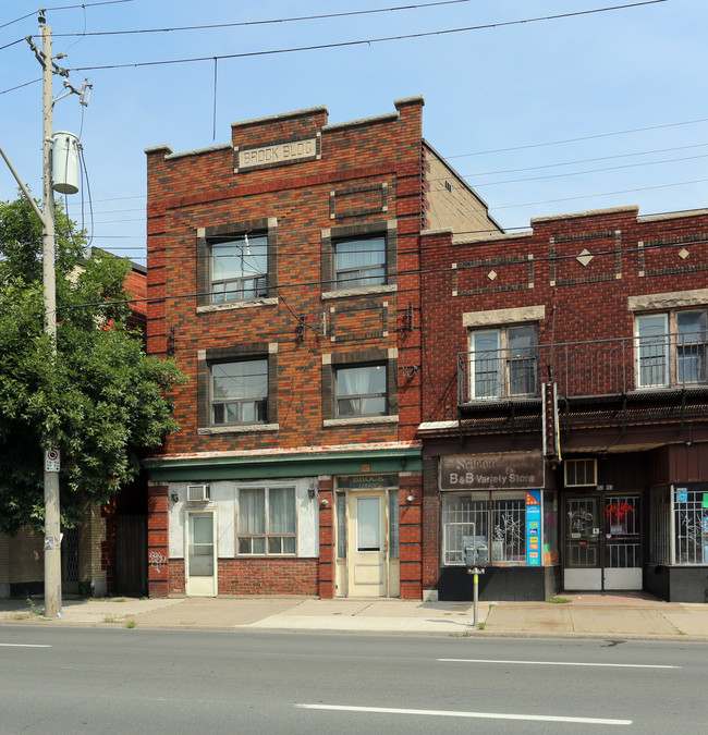 947-949 King St E in Hamilton, ON - Building Photo - Primary Photo