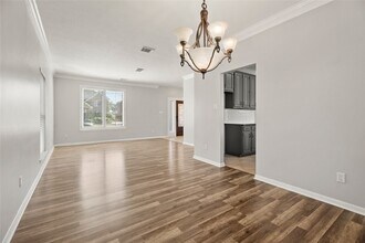 1209 Comanche St in Deer Park, TX - Building Photo - Building Photo
