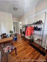 12 Pinkham Rd, Unit 1 in Medford, MA - Building Photo - Building Photo