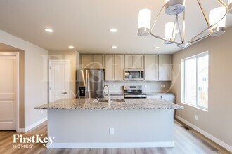 10512 Horton Dr in Colorado Springs, CO - Foto de edificio - Building Photo