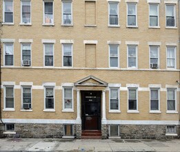 Regency Apartments in Mount Vernon, NY - Building Photo - Building Photo