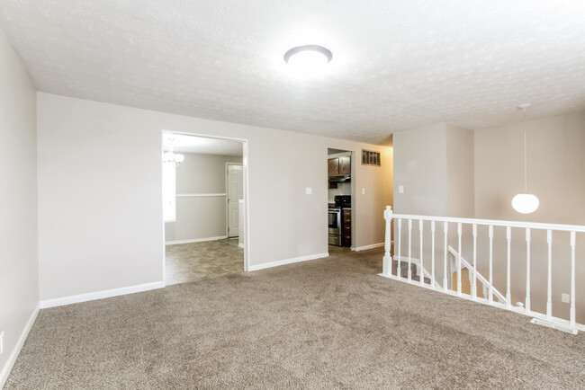 9354 Kingsboro Ct in Indianapolis, IN - Building Photo - Building Photo