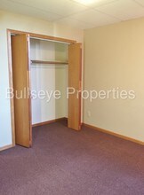 205 Plum St-Unit -5 in Red Wing, MN - Building Photo - Building Photo