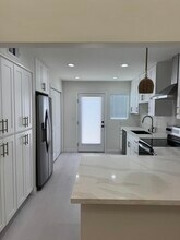 47965 Oasis Ct in Palm Desert, CA - Building Photo - Building Photo