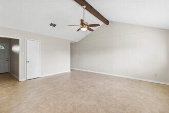 128 Dallas St in Angleton, TX - Building Photo - Building Photo