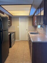 5449 Bromwick Dr in Dayton, OH - Building Photo - Building Photo