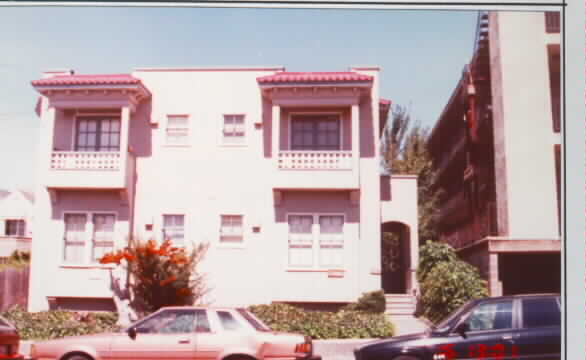 2325 Channing Way in Berkeley, CA - Foto de edificio - Building Photo