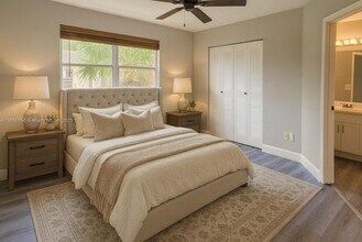 340 SW 121st Ter in Pembroke Pines, FL - Building Photo - Building Photo