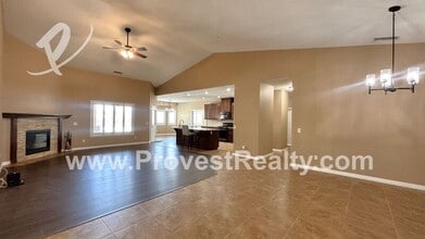 16209 Ridge View Dr in Apple Valley, CA - Building Photo - Building Photo