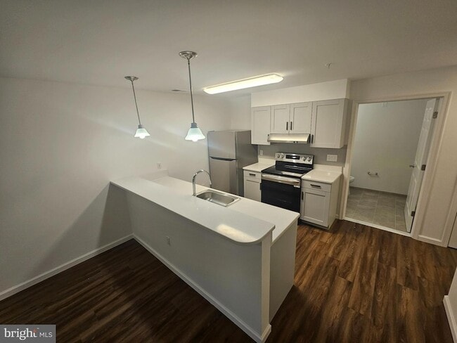 property at 200 Hamilton Ave