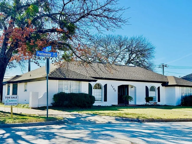 1700 Prestonwood Dr in Arlington, TX - Building Photo - Building Photo