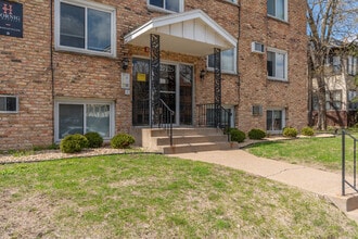 2712 Pillsbury Ave S in Minneapolis, MN - Building Photo - Building Photo