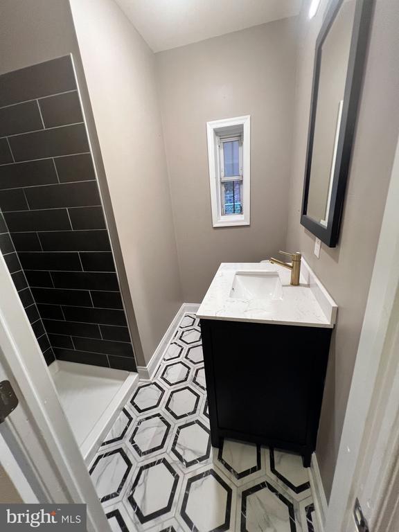 1629 W Diamond St in Philadelphia, PA - Building Photo - Building Photo