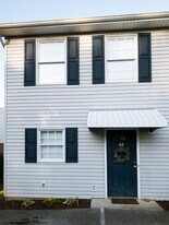 152 Gray Station Rd, Unit 48 in Johnson City, TN - Building Photo