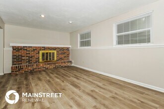 6839 S Lawndale Ave in Indianapolis, IN - Building Photo - Building Photo