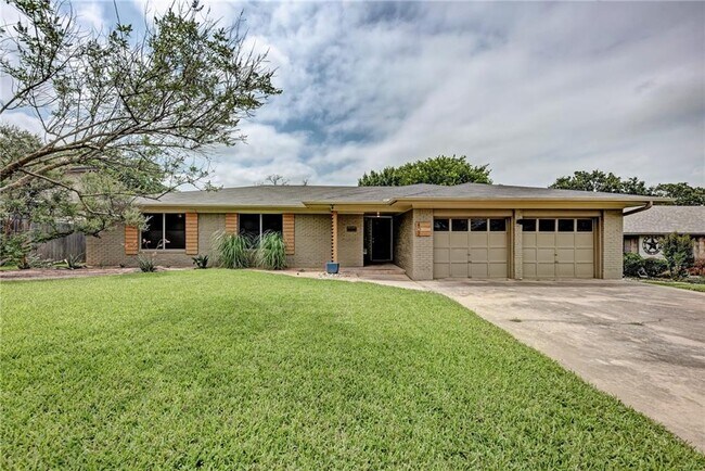 property at 402 Greenwood Dr