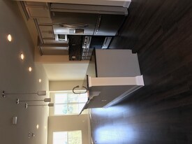 7094 Banbury Dr in Hanover, MD - Building Photo