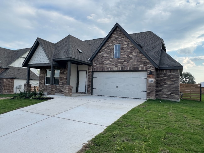 property at 3220 Everett