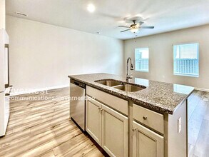 4708 Fairfax Dr in Oakwood, GA - Building Photo - Building Photo