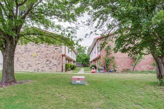 3061 Olympia Dr in Denton, TX - Building Photo - Building Photo