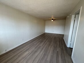 503 Sunset Ln, Unit Apt 2 in Copperas Cove, TX - Building Photo - Building Photo