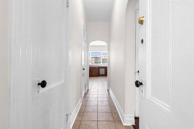 711 6th St in Union City, NJ - Building Photo - Building Photo