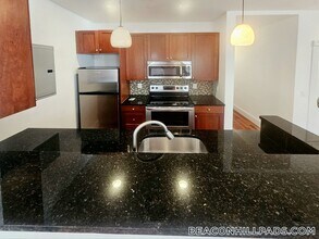 14 Temple St in Boston, MA - Building Photo - Building Photo