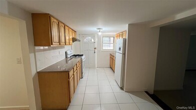 61-02 43rd Ave in Queens, NY - Building Photo - Building Photo